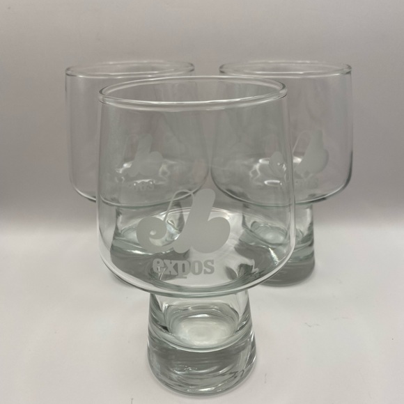 COPY - vintage Montreal Expos baseball beer glasses. 16oz Libby beer glasses.… - Picture 9 of 11